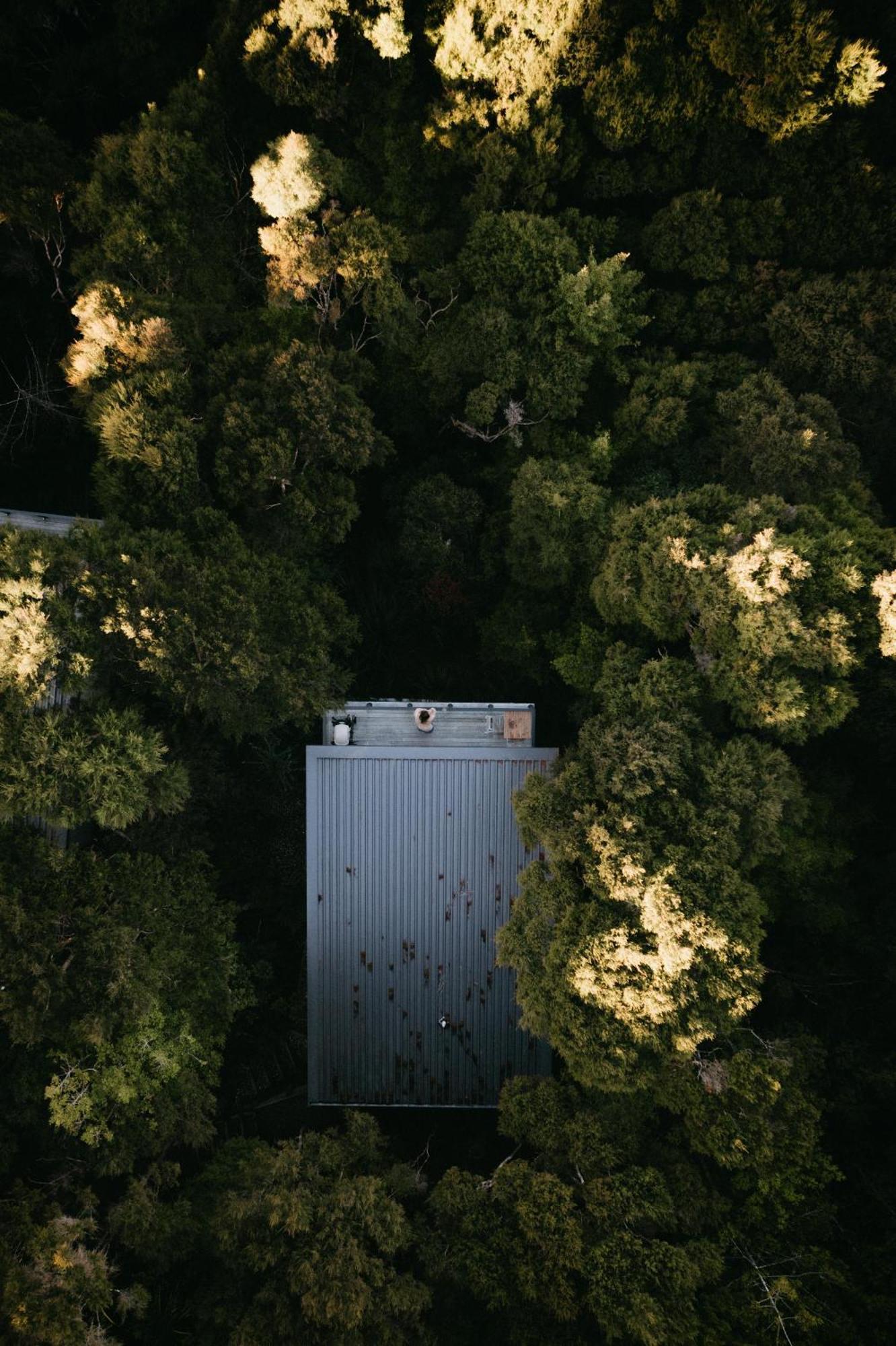 Treetop Tranquility At Rekindle Tree Houses Opua Exterior foto